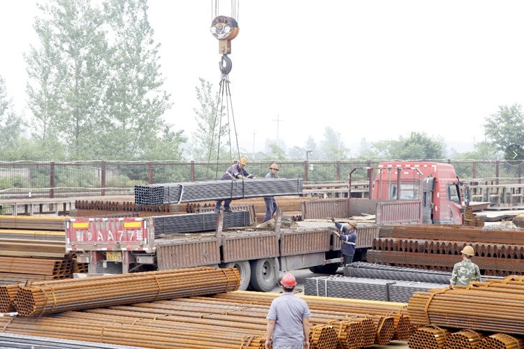 9.淮矿物流园区一角